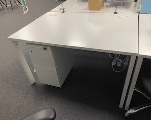x4 - Desks - 1200mm