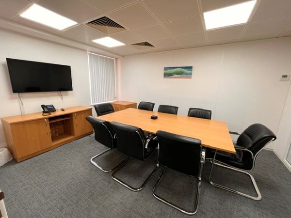Boardroom-furniture