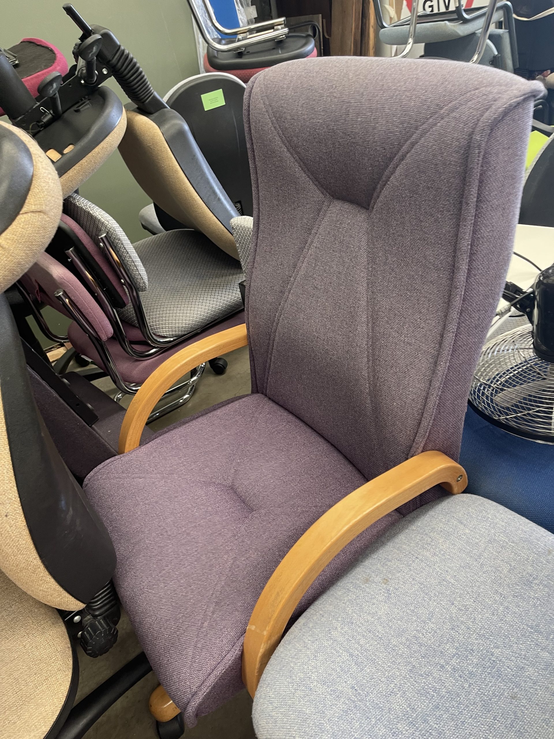 High backed office chair lilac